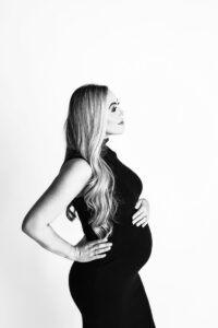 Dallas studio maternity photographer